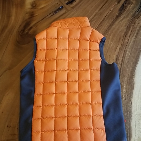 Boys vest - Picture 4 of 4